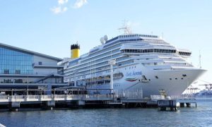 cruise ship canva