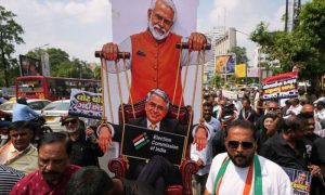 Indians Continue Protests Demanding Election Chief's Resignation