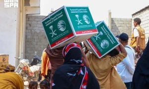 Saudi Aid Agency Provides Water, Food and Shelter Aid to Displaced Families in Yemen, Sudan