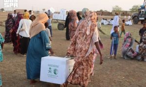 KSrelief distributes shelter kits in Sudan