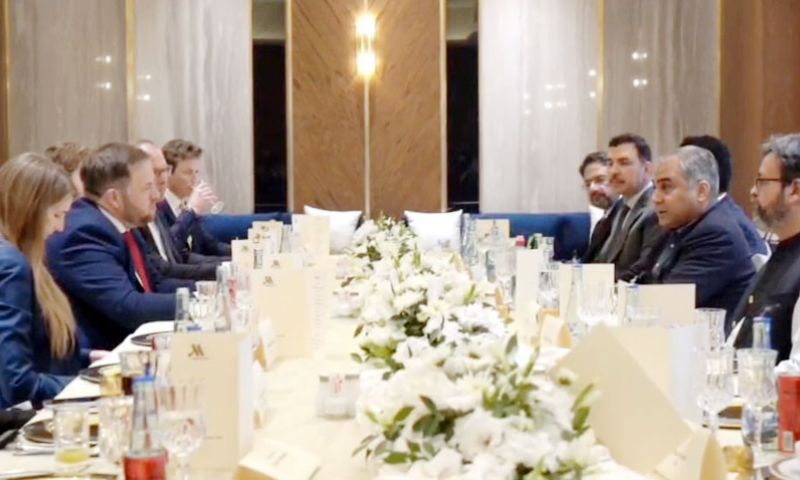 Pakistan, UK to Sign MoU to Combat Illegal Activities