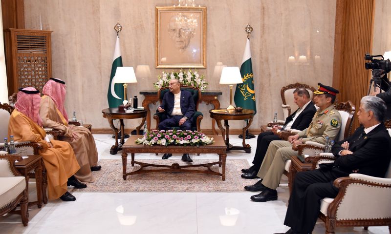Pakistan President Receives Credentials from Ambassadors of Saudi Arabia and France