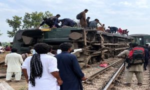 Pakistan train