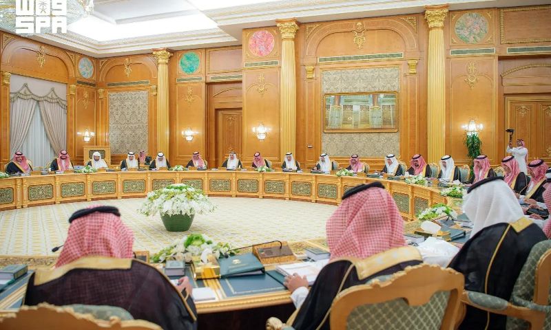 Saudi Cabinet Warns Houthis of Consequences for Attacks on Kingdom