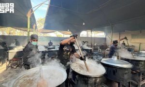 Saudi Arabia Provides 25,000 Hot Meals in Gaza