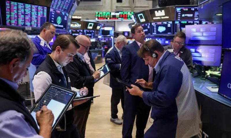 Oil Prices Hit $116 with Stock Markets Mixed on Earnings, AI